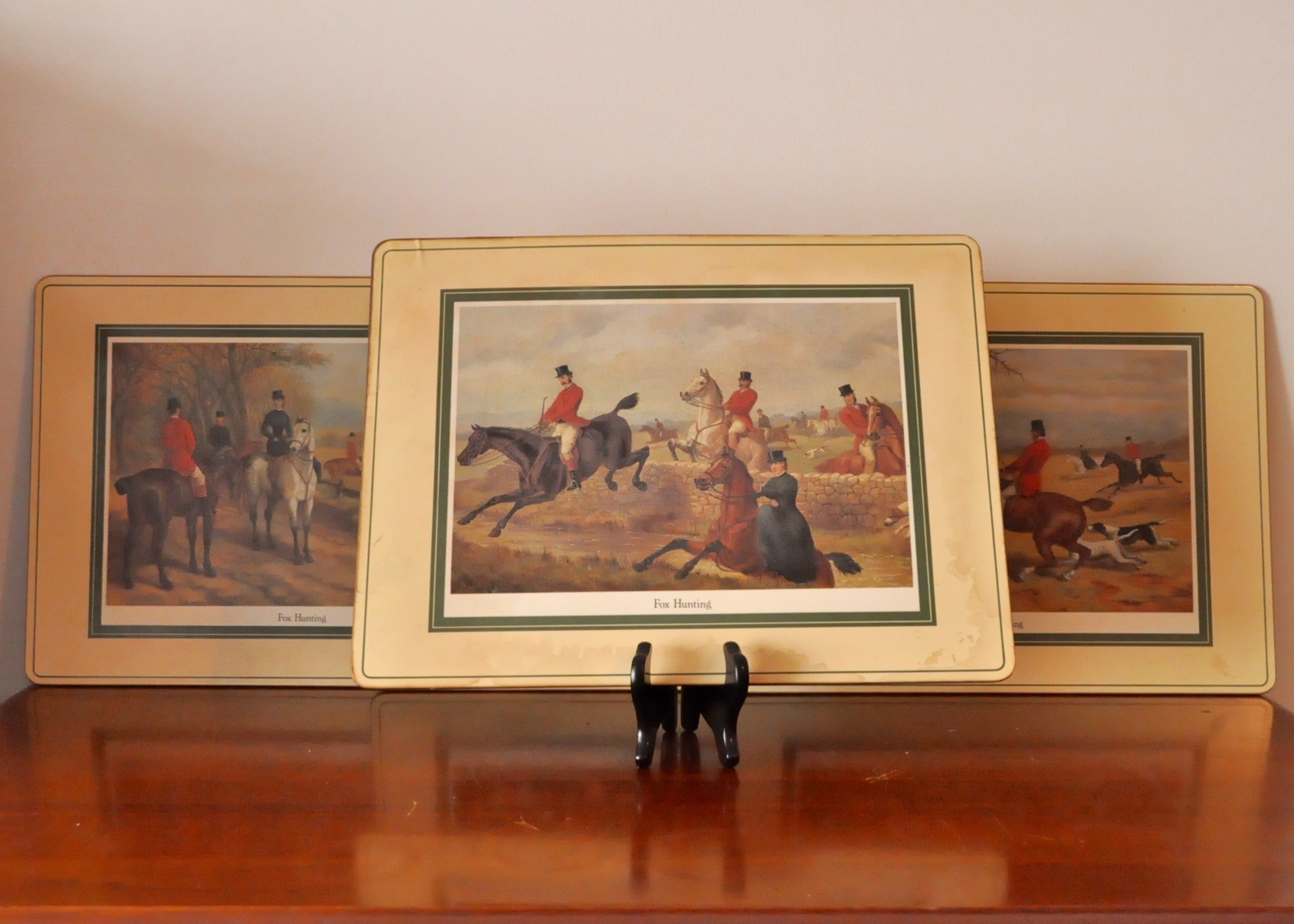 Fox Hunt Placemats and Cloth Napkins