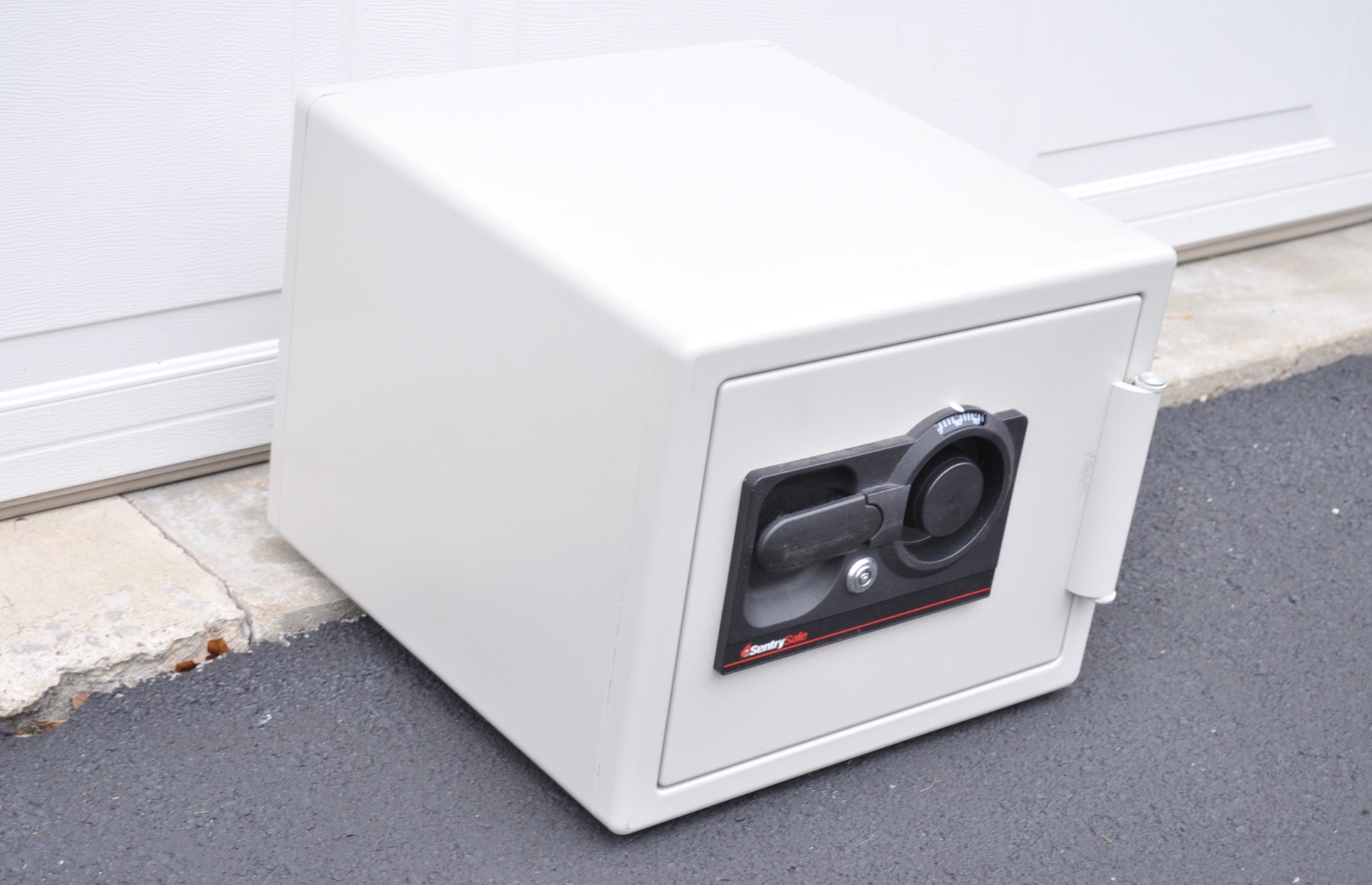 Sentry Safe Brand Home Safe