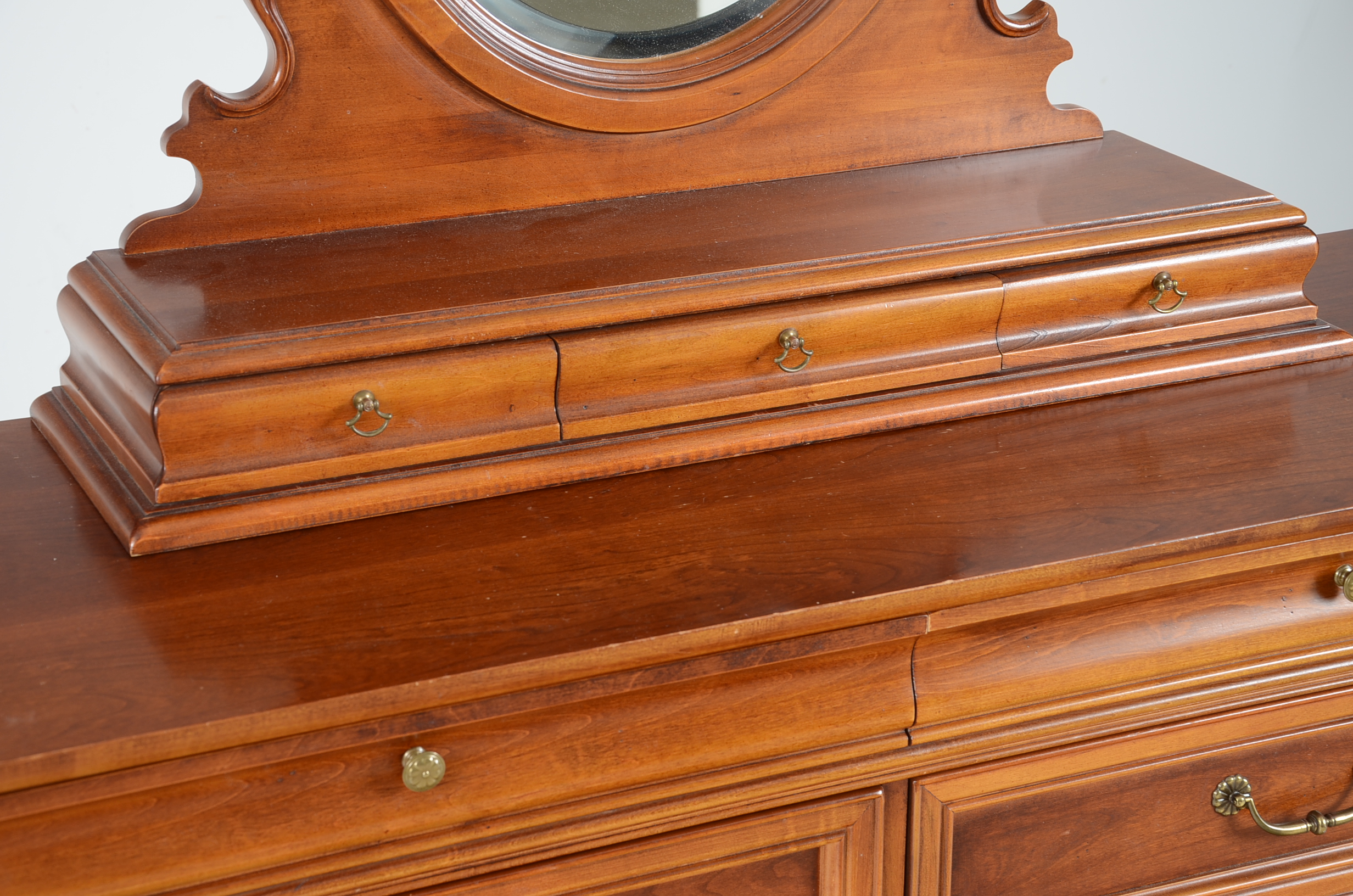 Lexington Cherry Chest of Drawers with Mirror