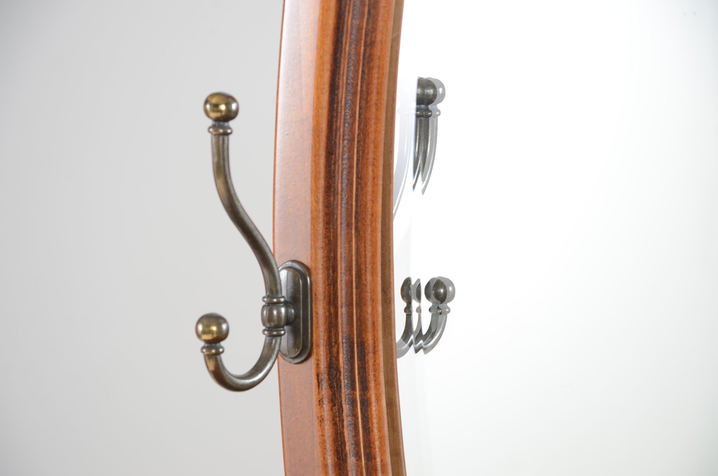 Lexington Cherry Chest of Drawers with Mirror