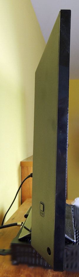 Vizio 23" Flat Screen TV w/ Remote