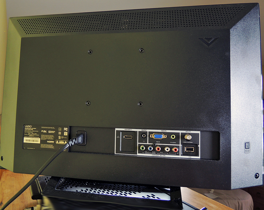 Vizio 23" Flat Screen TV w/ Remote