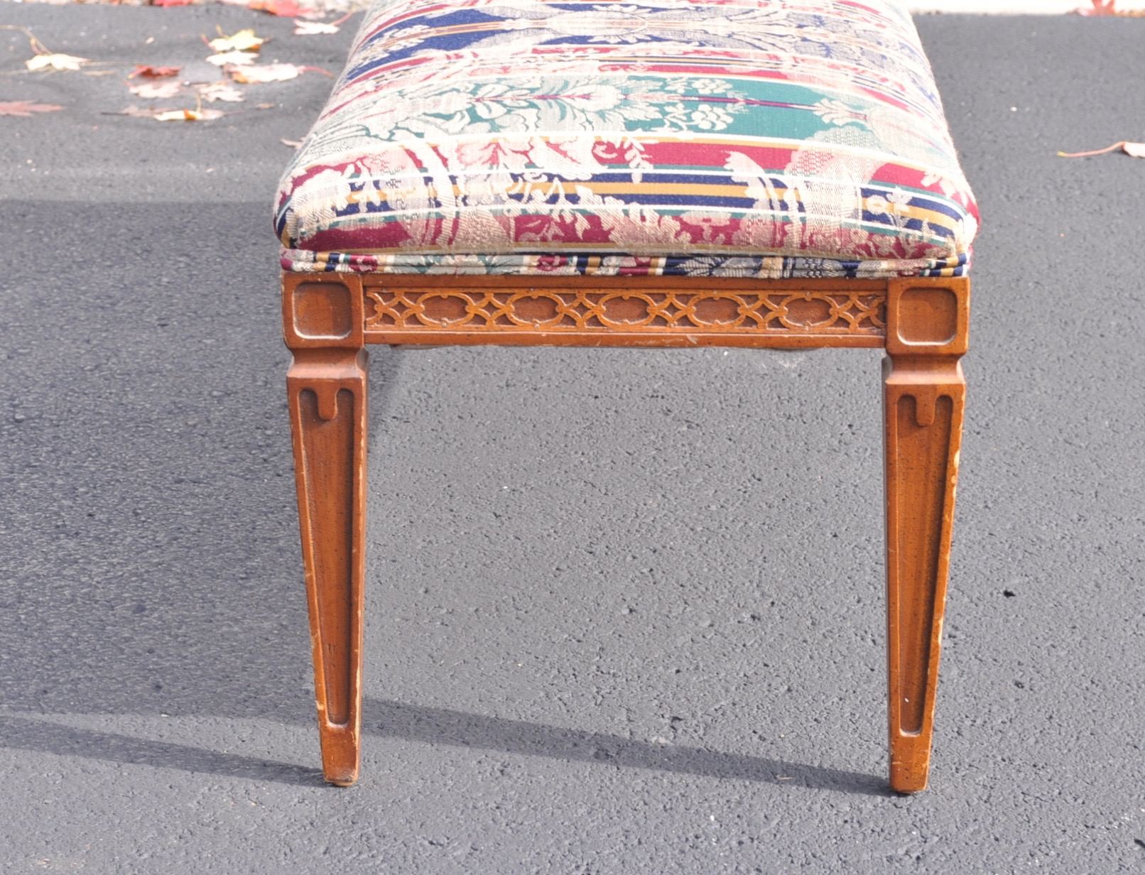 Hepplewhite Style Bench