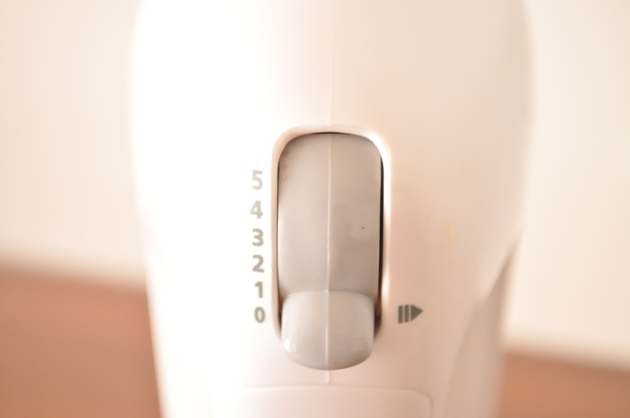 Pans with Lids, Mixing Bowls and Mixer