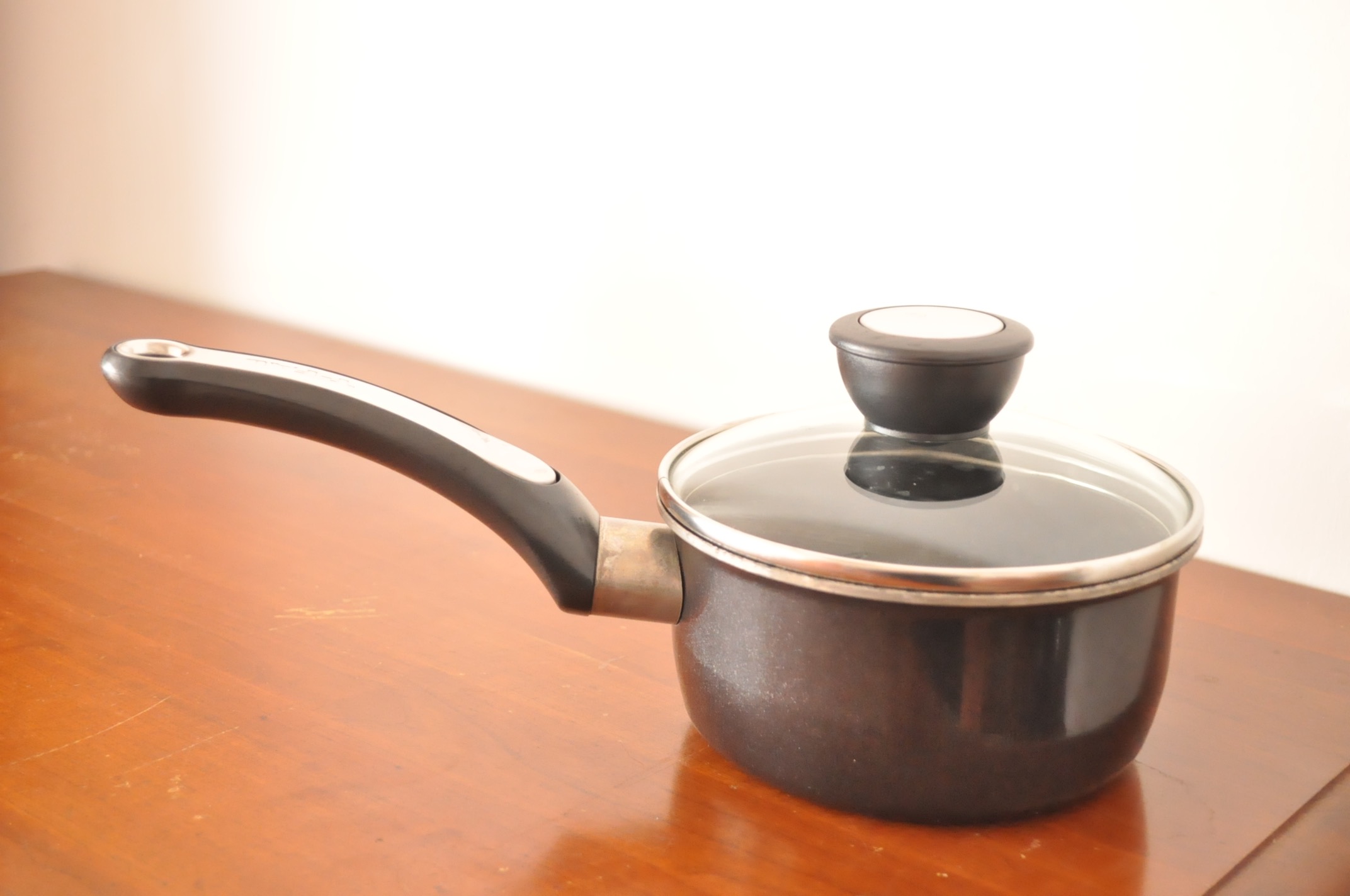 Pans with Lids, Mixing Bowls and Mixer