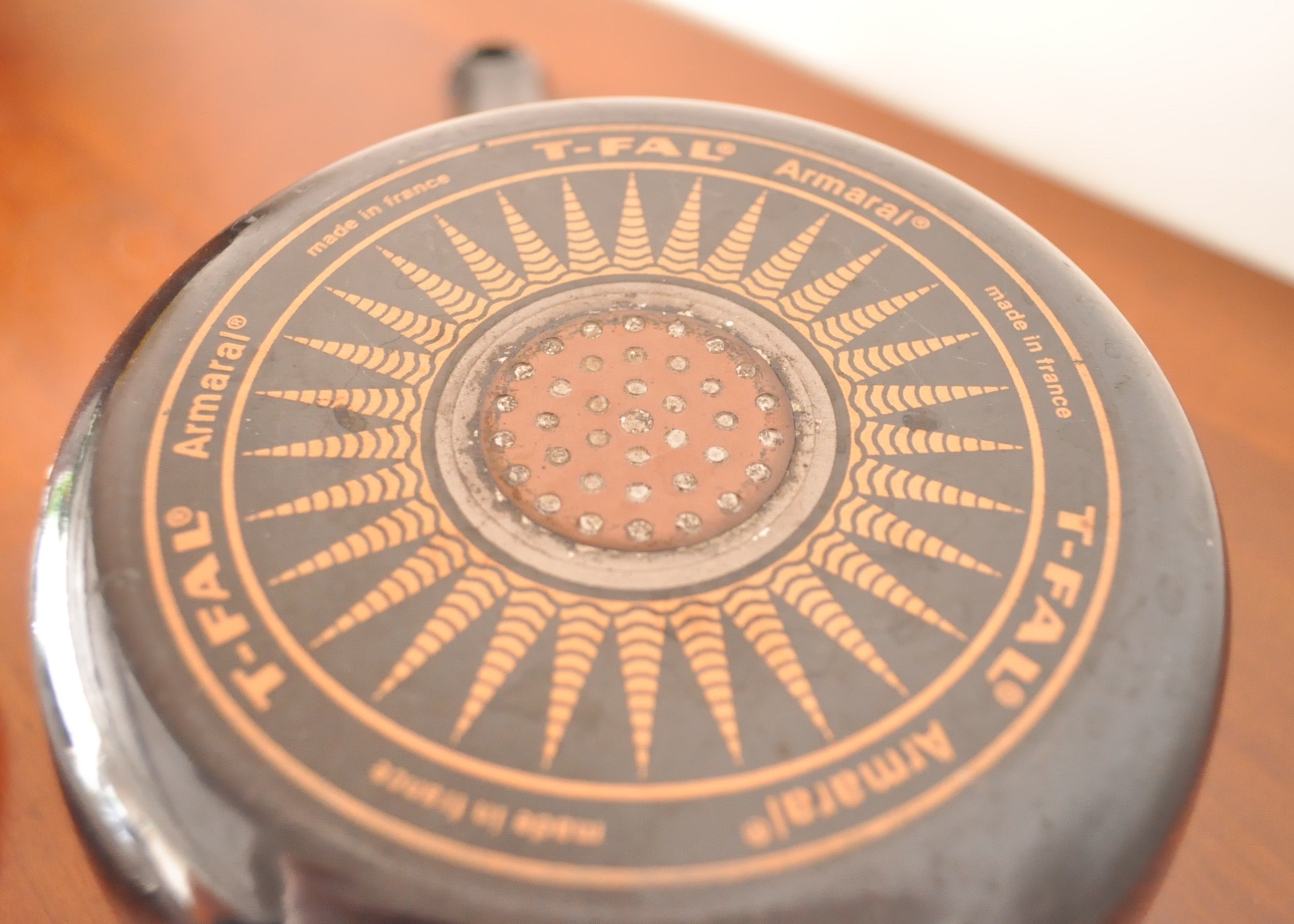 Pans with Lids, Mixing Bowls and Mixer