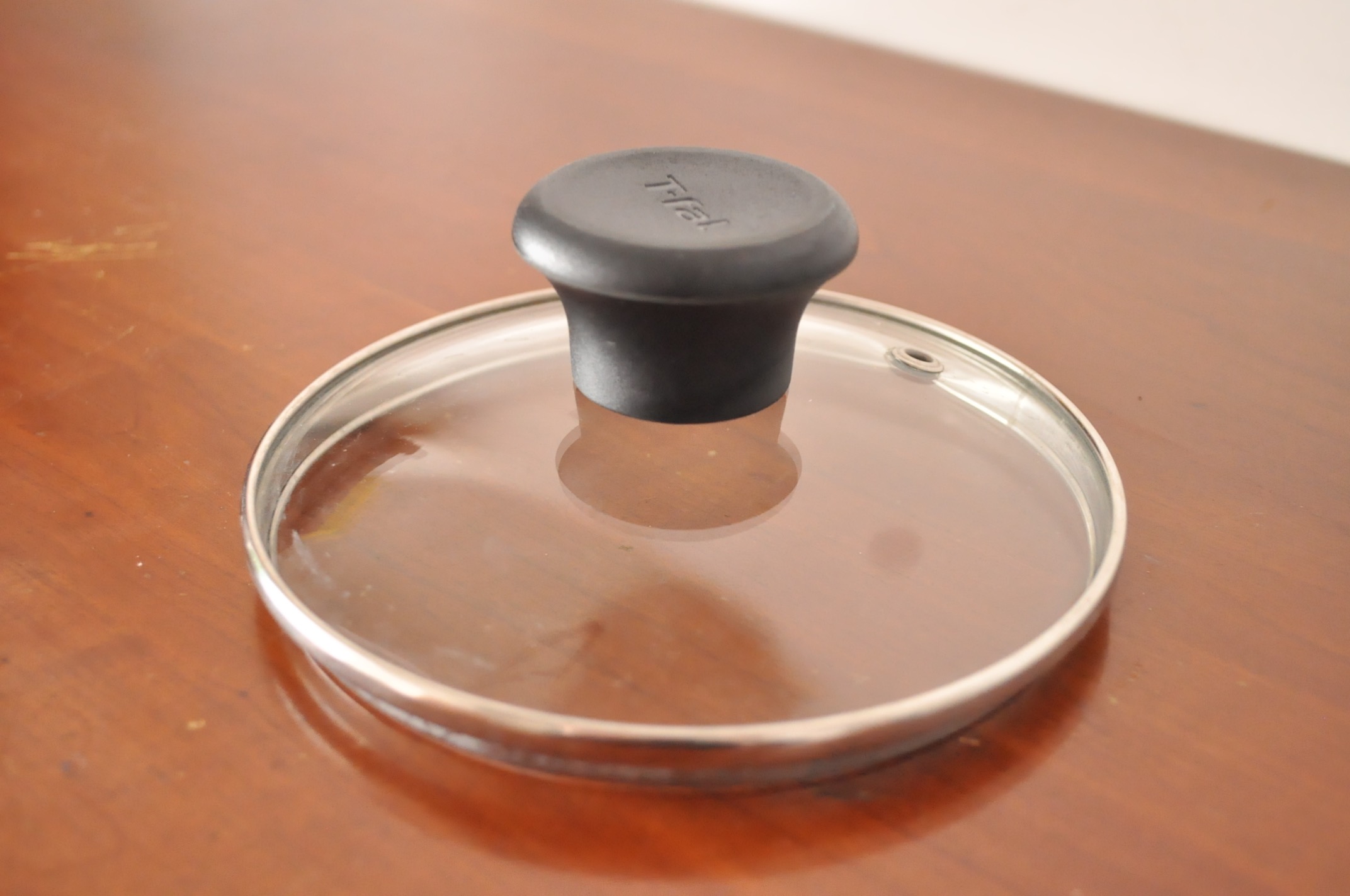 Pans with Lids, Mixing Bowls and Mixer