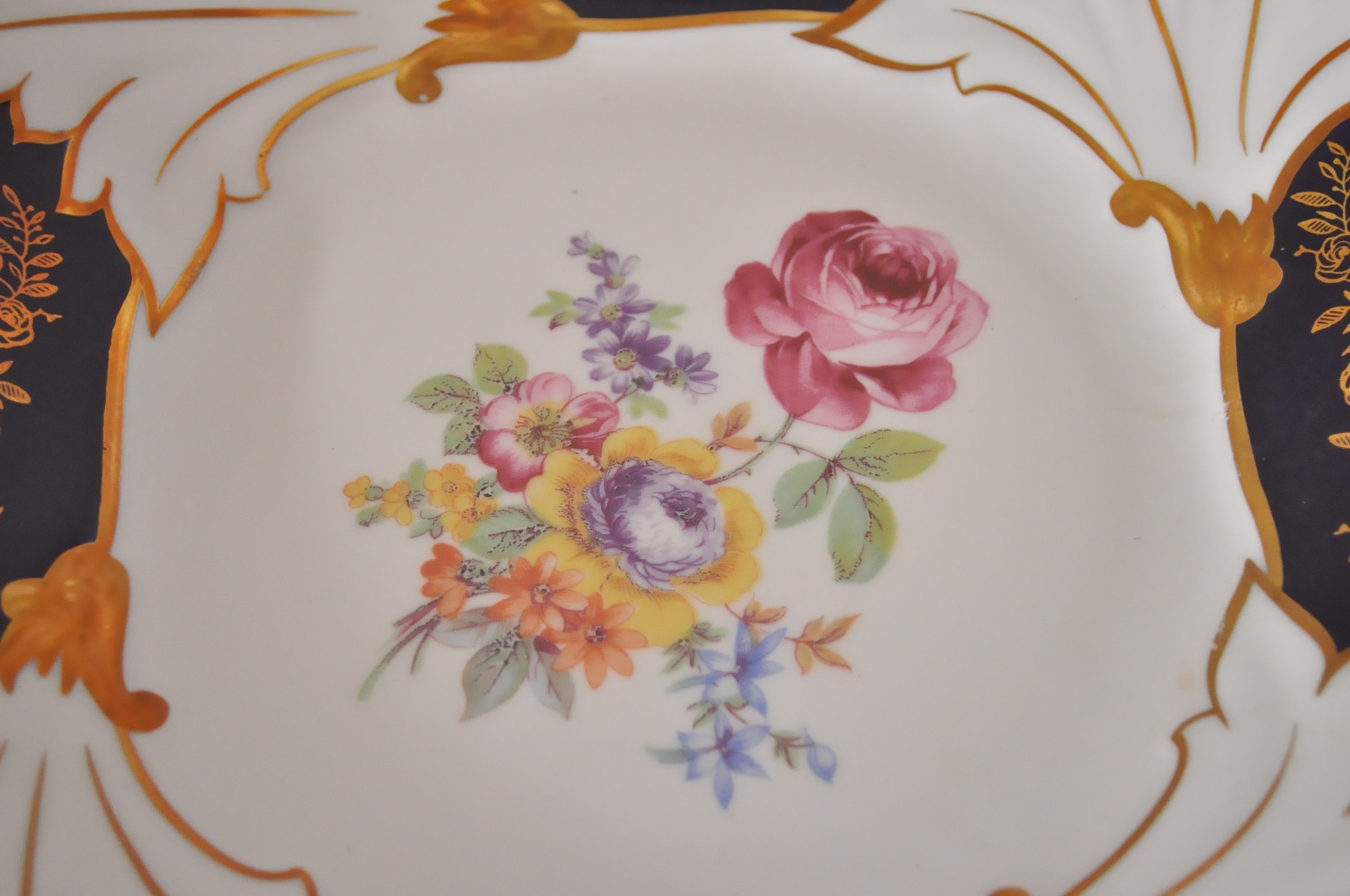 Oversize Plates and Platters