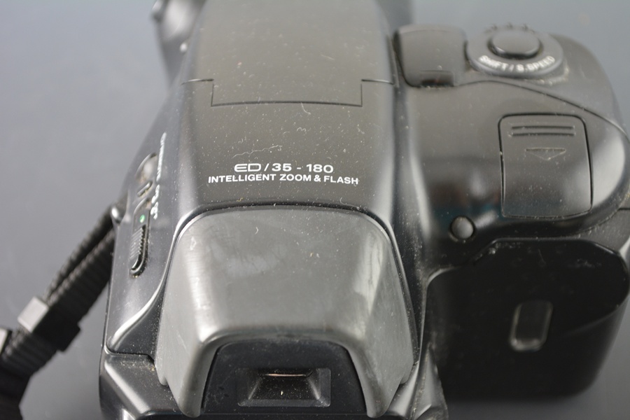 Olympus iS-3 DLX SLR Camera