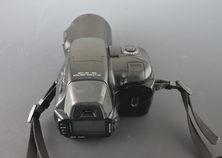 Olympus iS-3 DLX SLR Camera