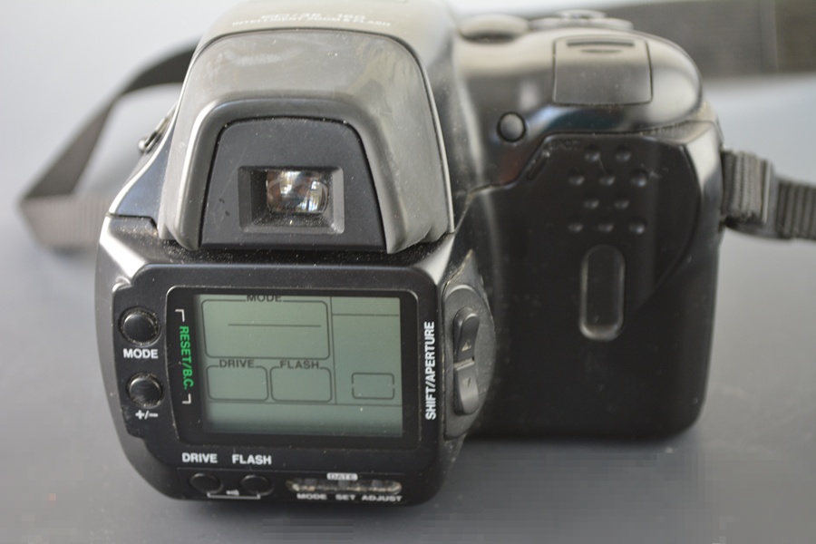 Olympus iS-3 DLX SLR Camera