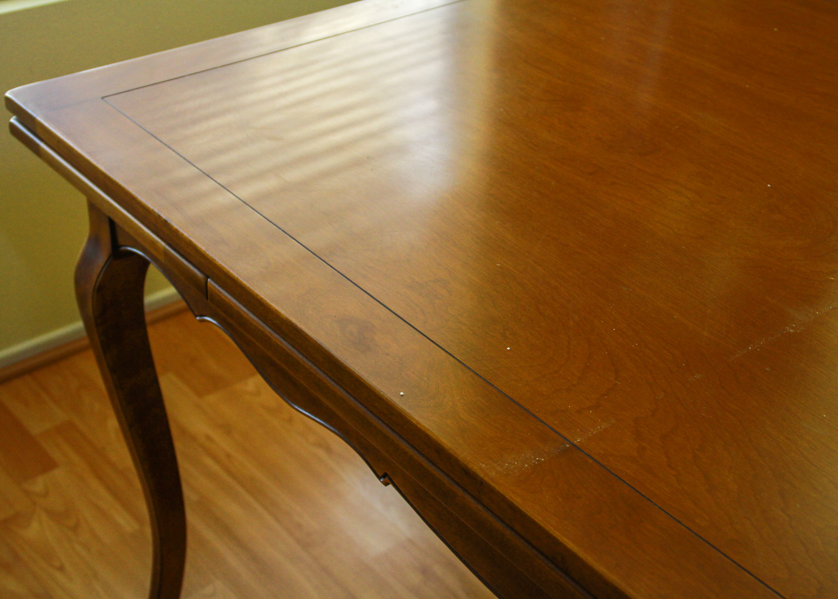Wooden Dining Room Table with Chairs