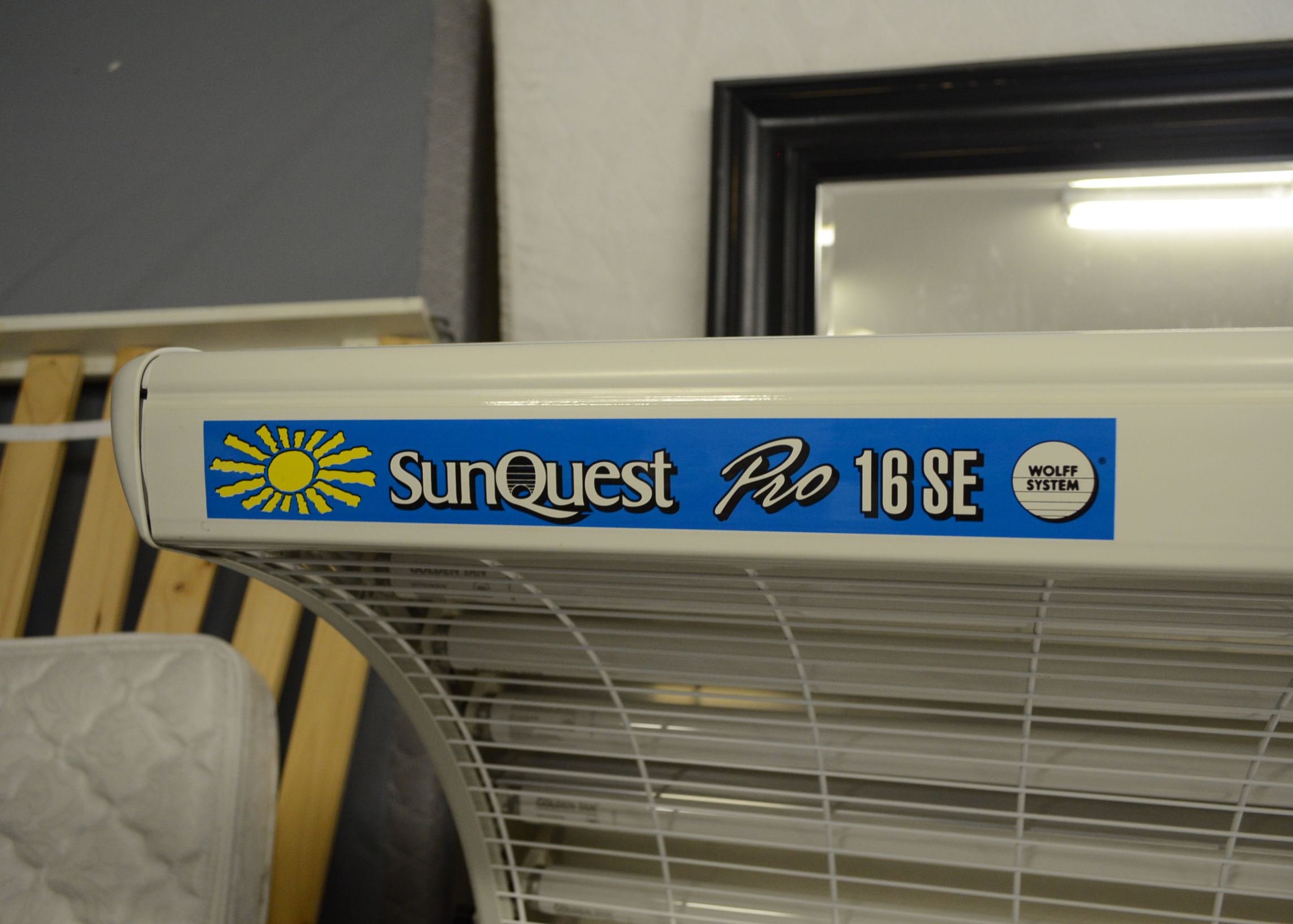 Sunquest Pro 16 SE Tanning Bed