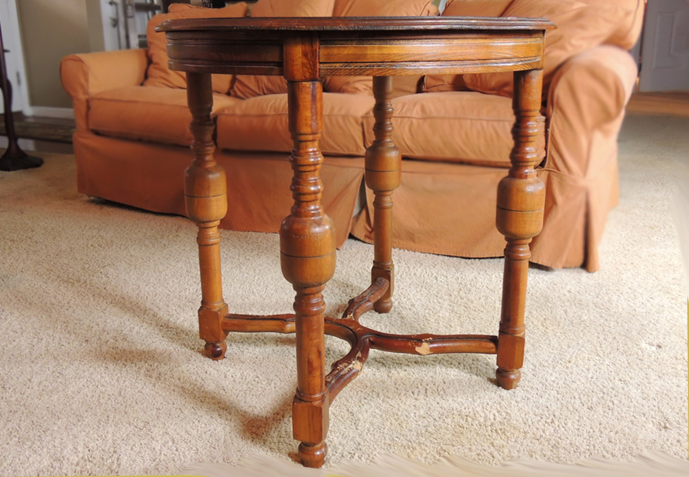Vintage Round Pine Accent Table