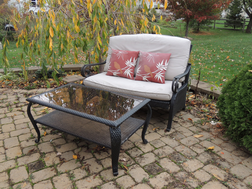 Black Woven Vinyl Patio Love Seat and Coffee Table