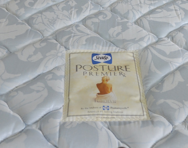 Sealy Posturepedic Full "Posture Premier" Mattress and Box