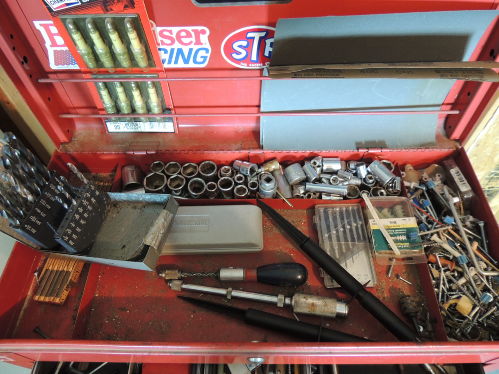 Craftsman Rolling Tool Chest with Top Chest Full of Tools