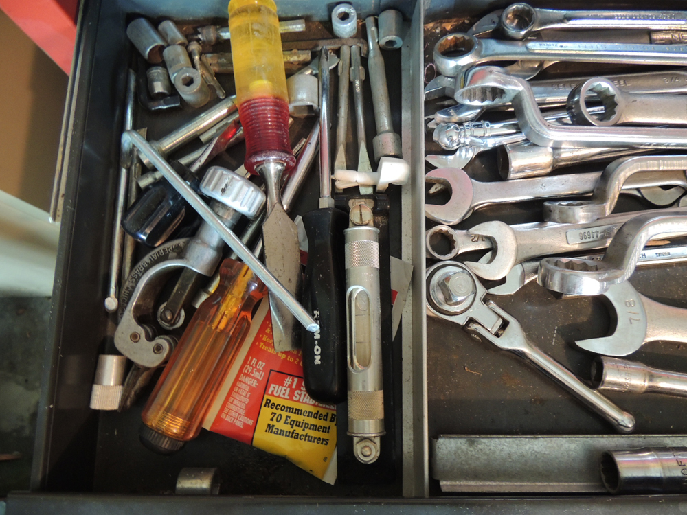 Craftsman Rolling Tool Chest with Top Chest Full of Tools