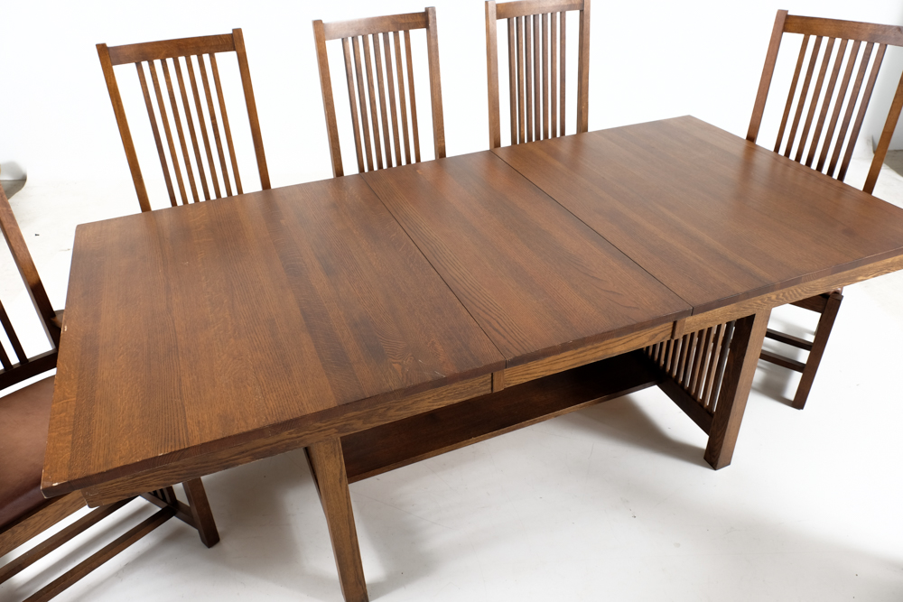 Frank Lloyd Wright - Prairie Style Oak Table and Six Chairs