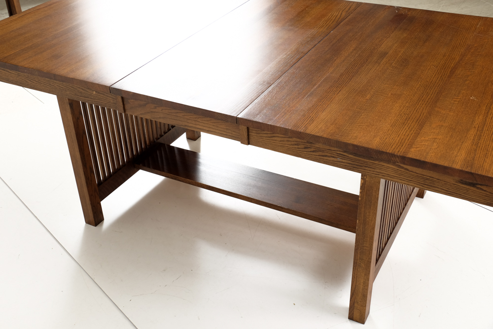 Frank Lloyd Wright - Prairie Style Oak Table and Six Chairs