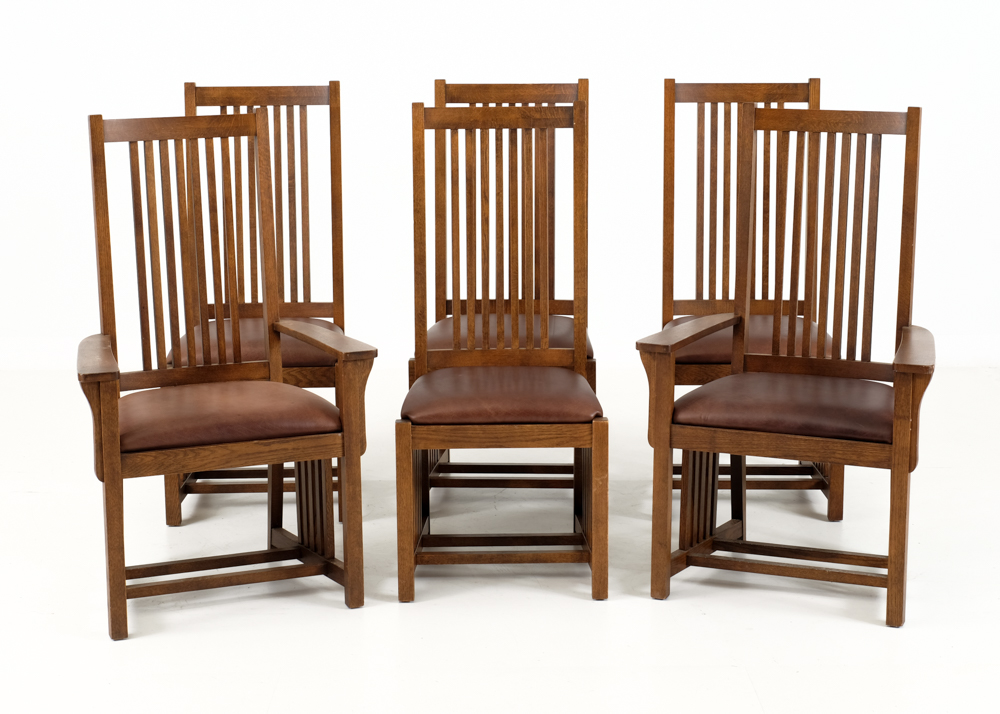 Frank Lloyd Wright - Prairie Style Oak Table and Six Chairs