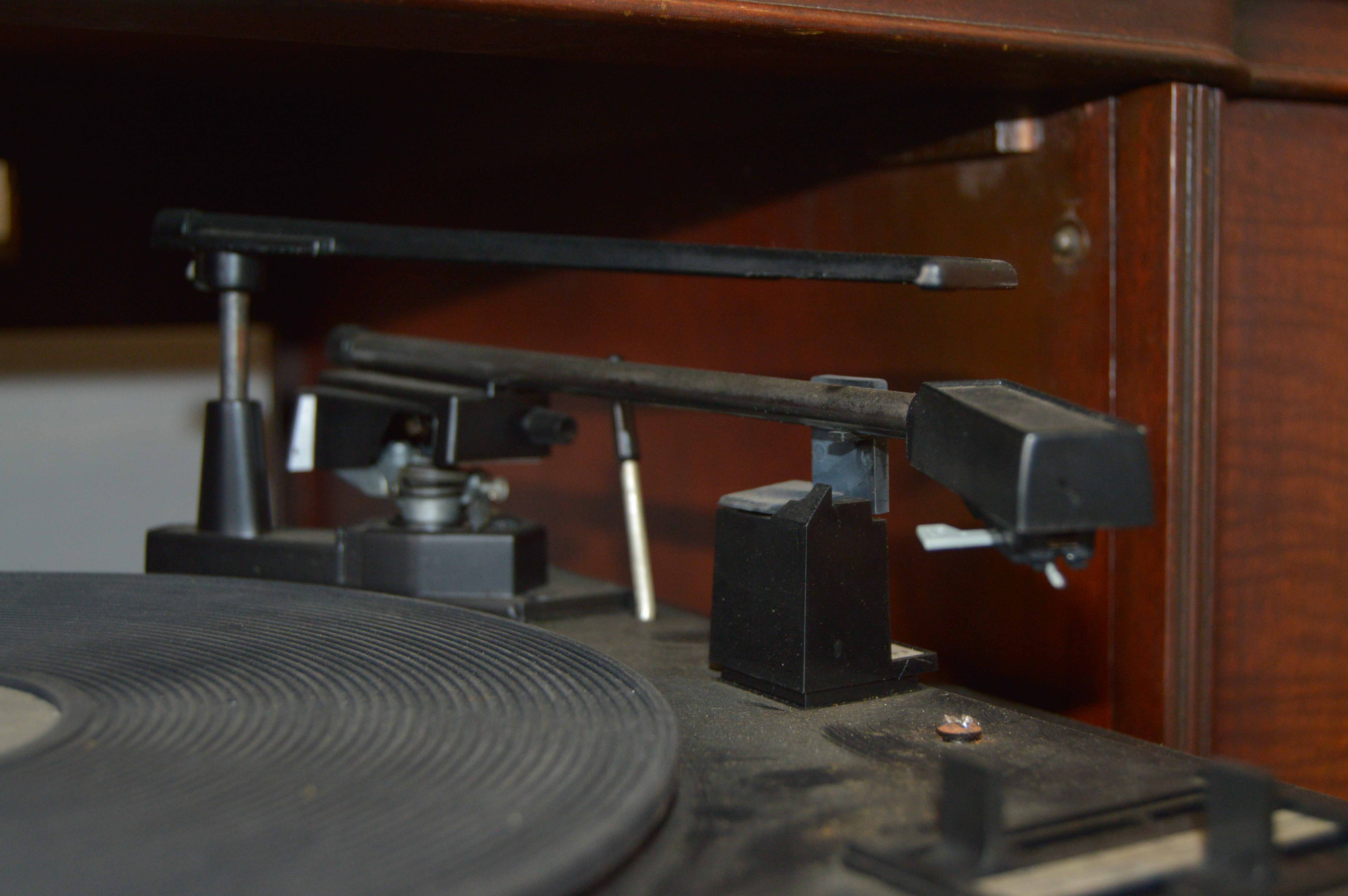 Vintage Victrola RCA Victor Record Player