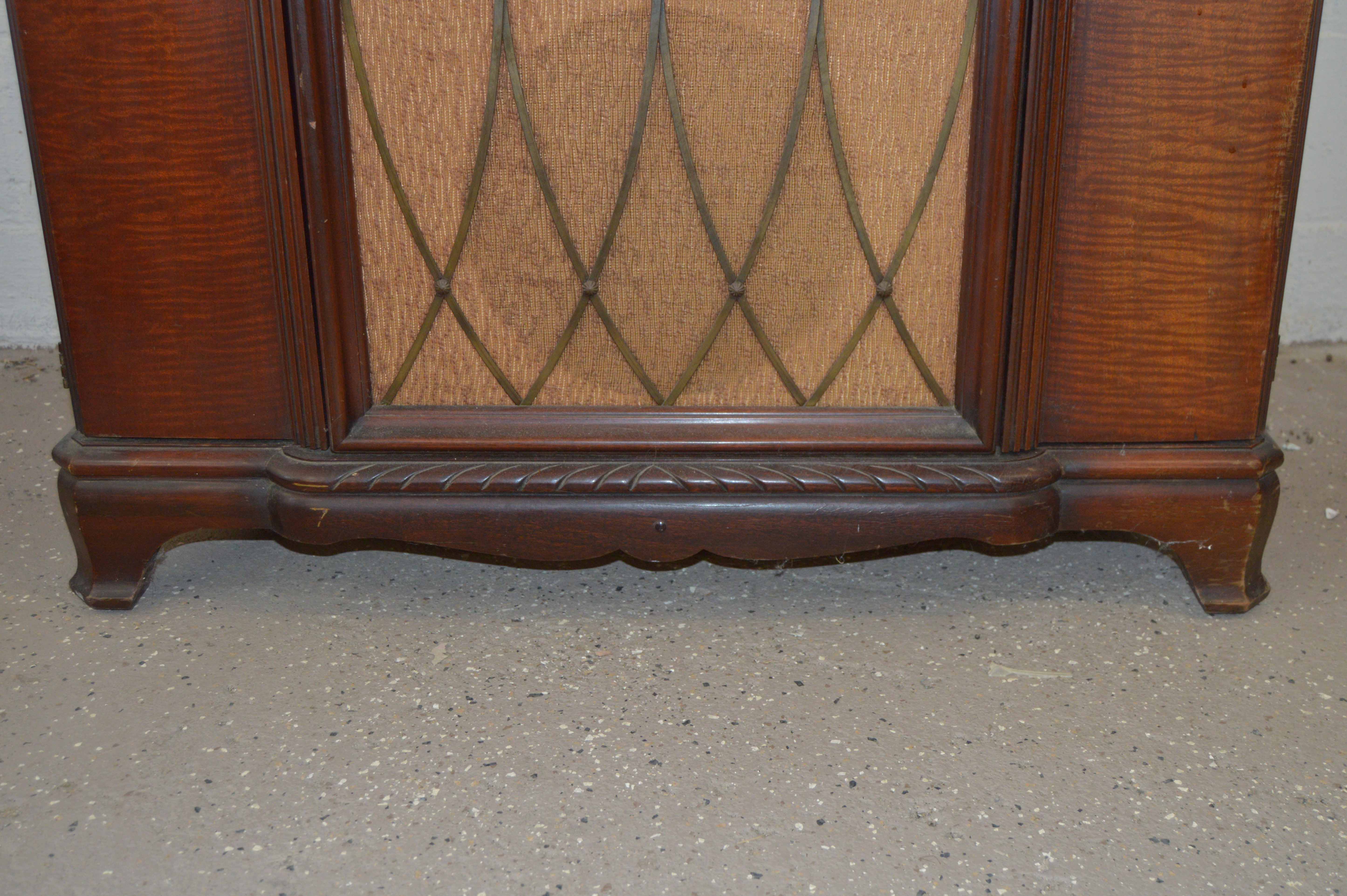 Vintage Victrola RCA Victor Record Player