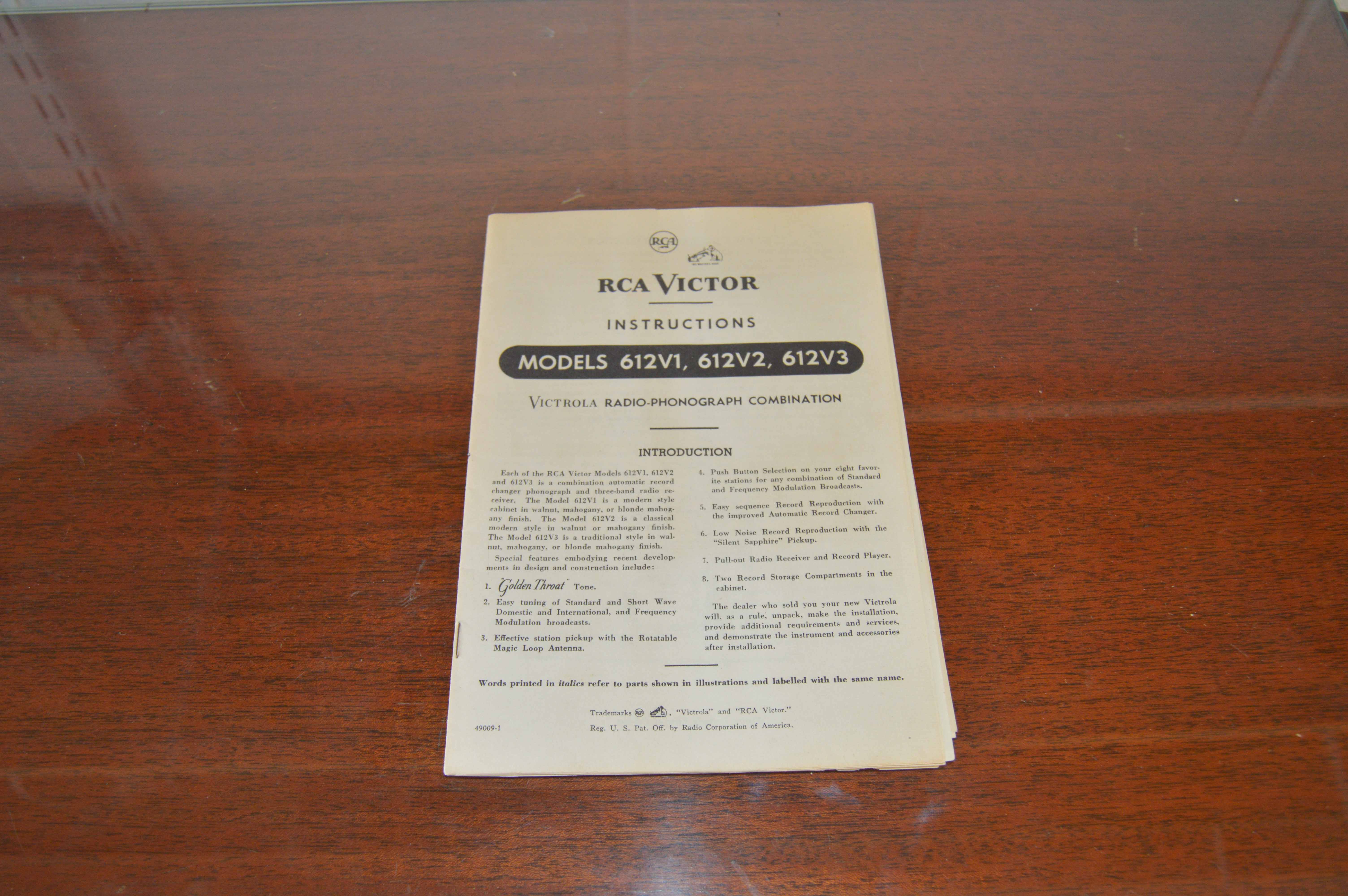 Vintage Victrola RCA Victor Record Player