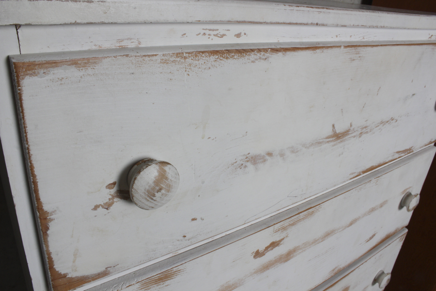 White Wood Chest