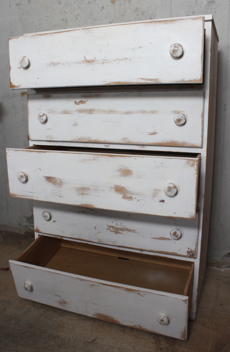 White Wood Chest