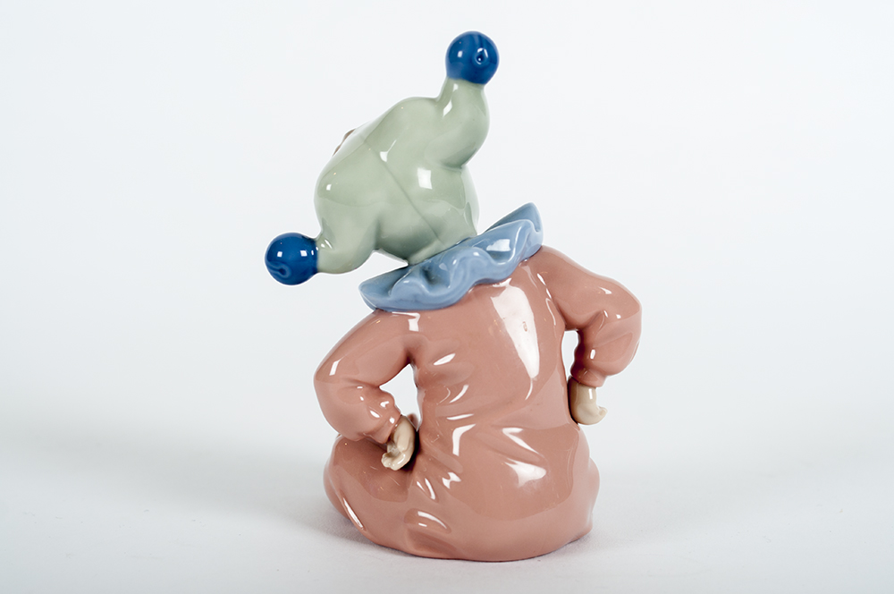 Lladro "Jingles" Figurine