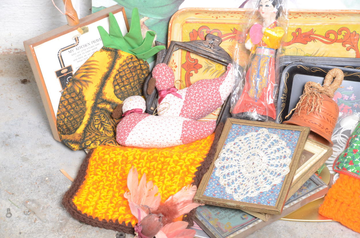 Vintage Kitchen Decor