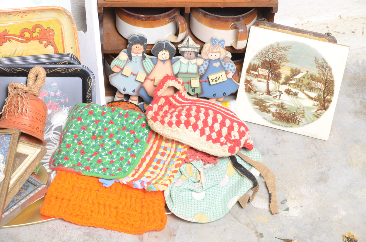 Vintage Kitchen Decor