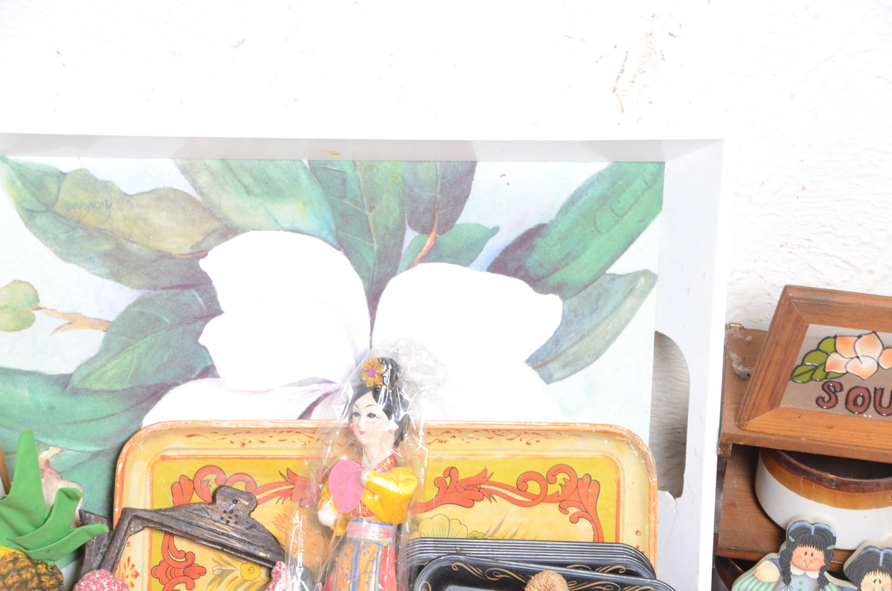 Vintage Kitchen Decor