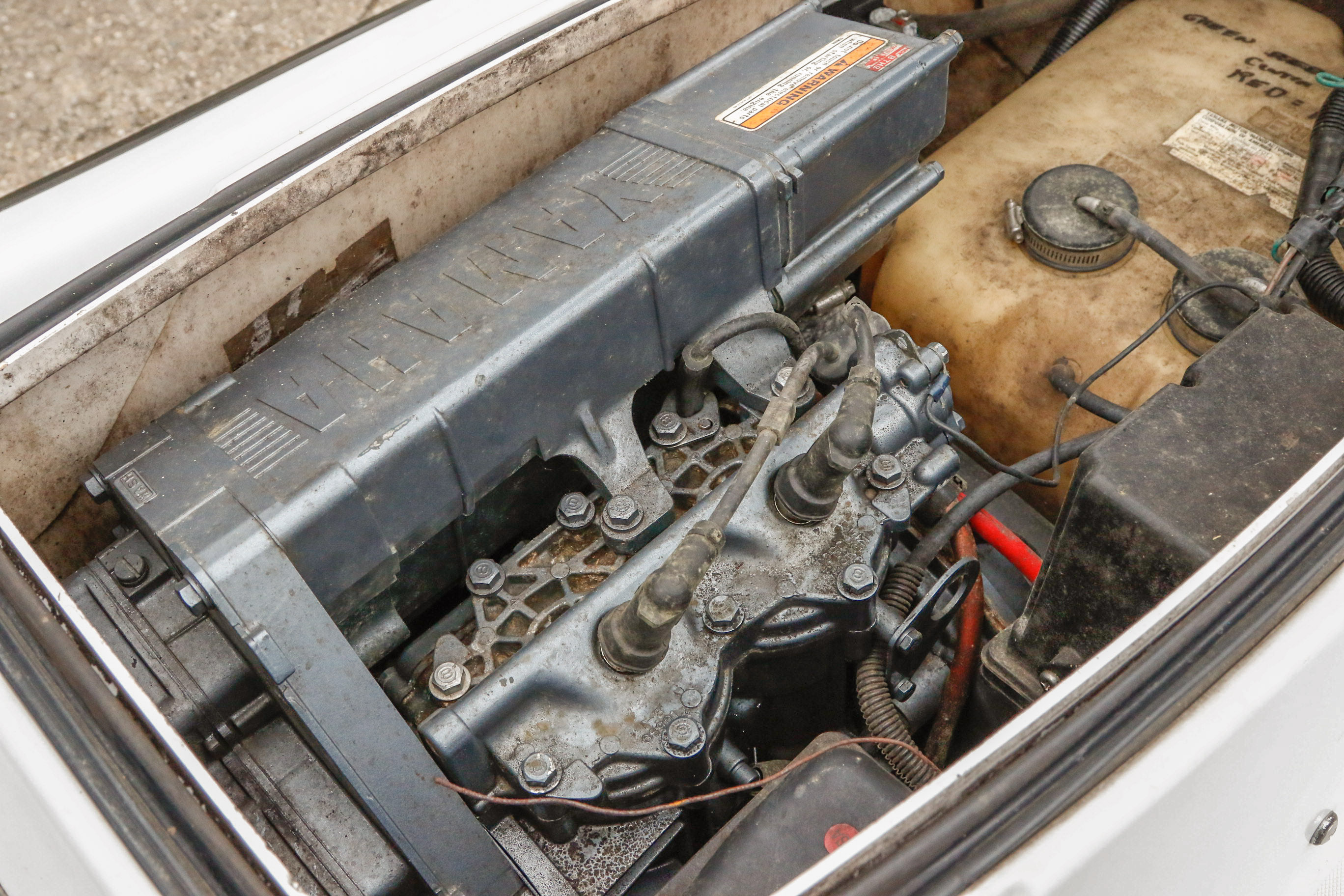 Yamaha Wave Runner with 10' Trailer