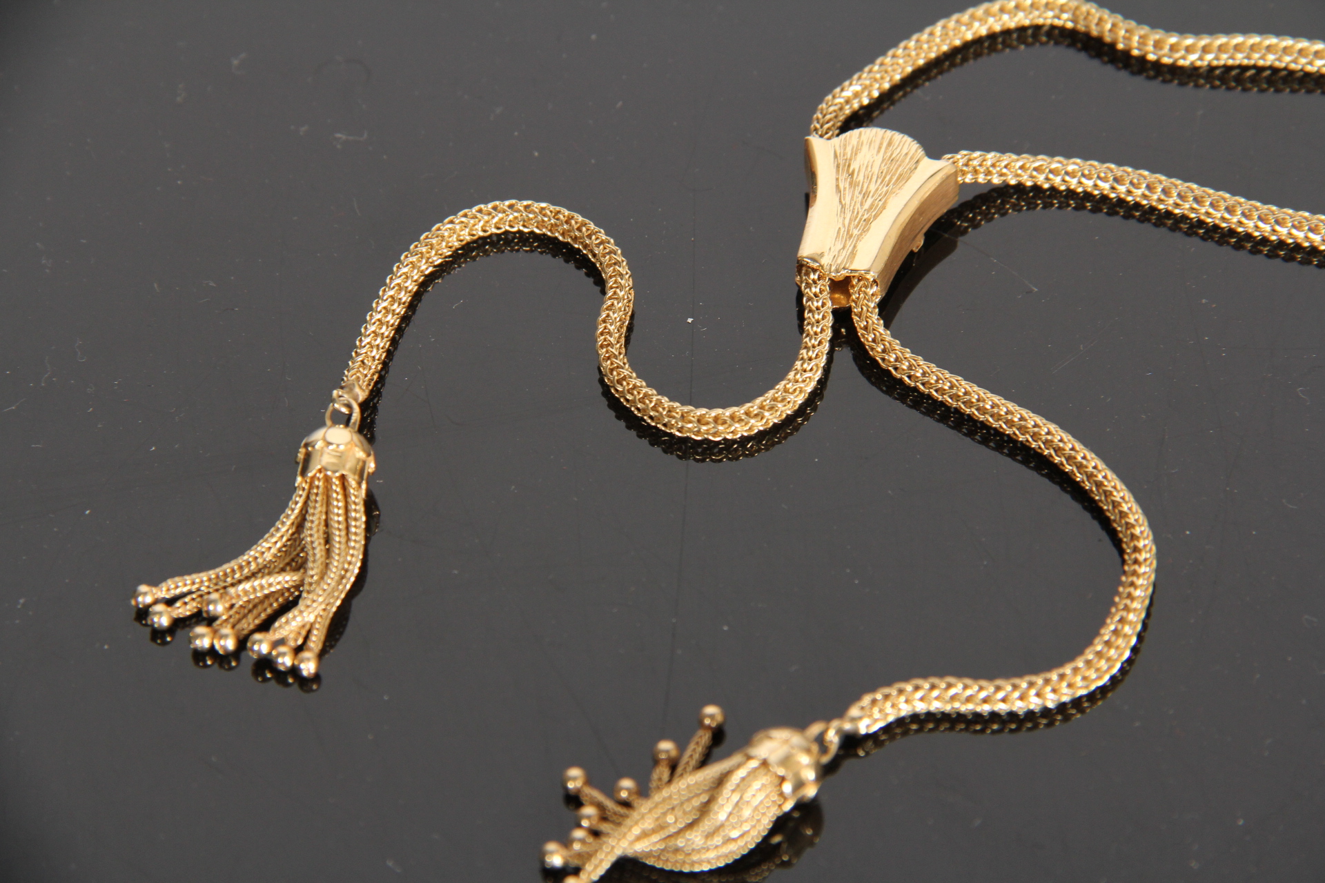 Gold Tone Lariat Vintage Jewelry