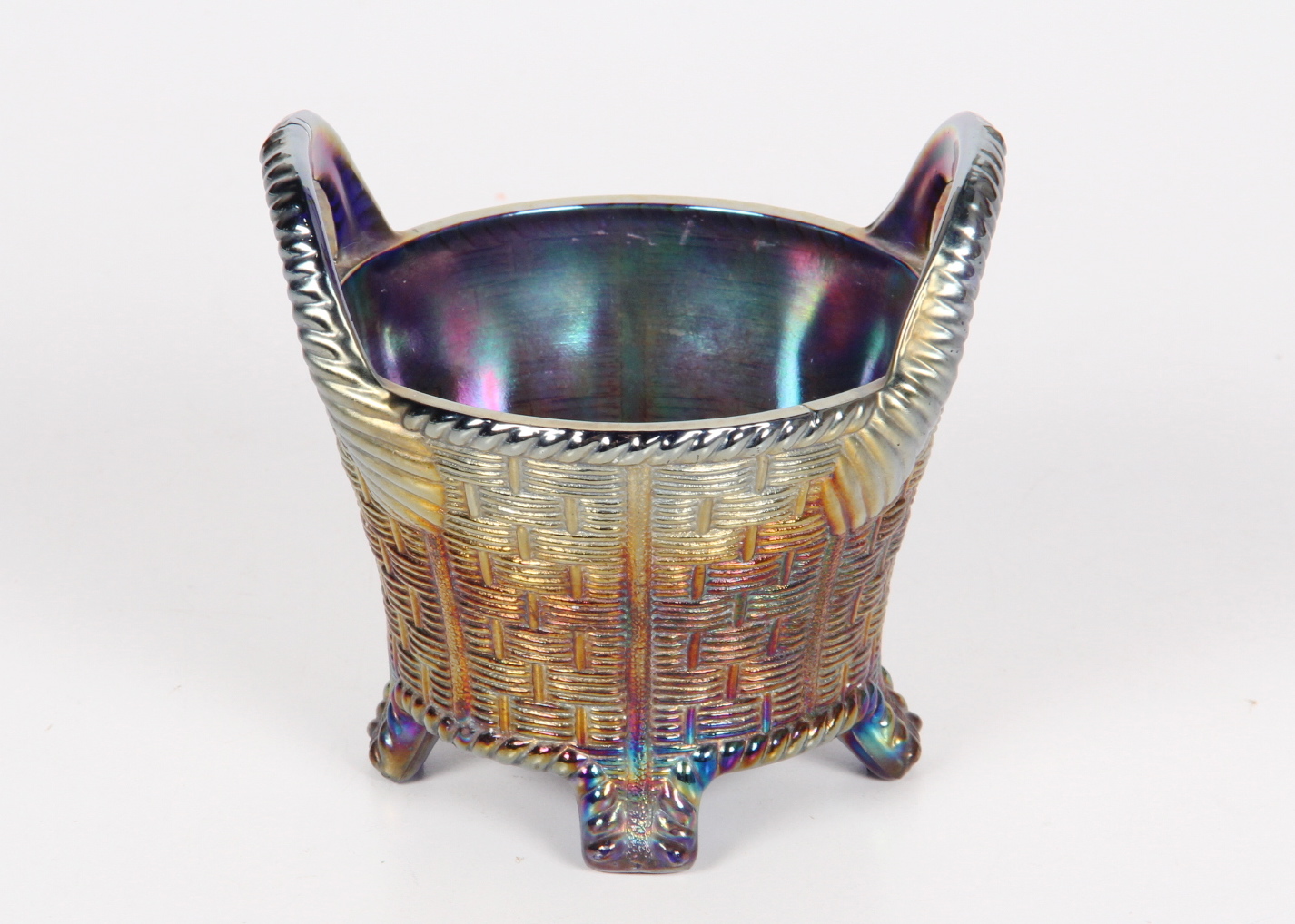 Northwood Iridescent Bushell Basket