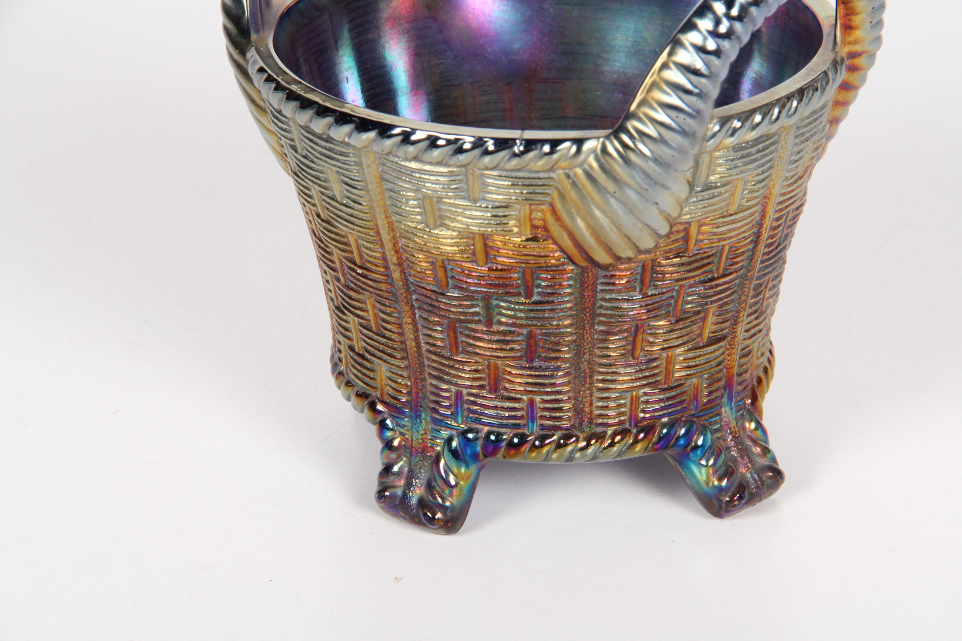 Northwood Iridescent Bushell Basket