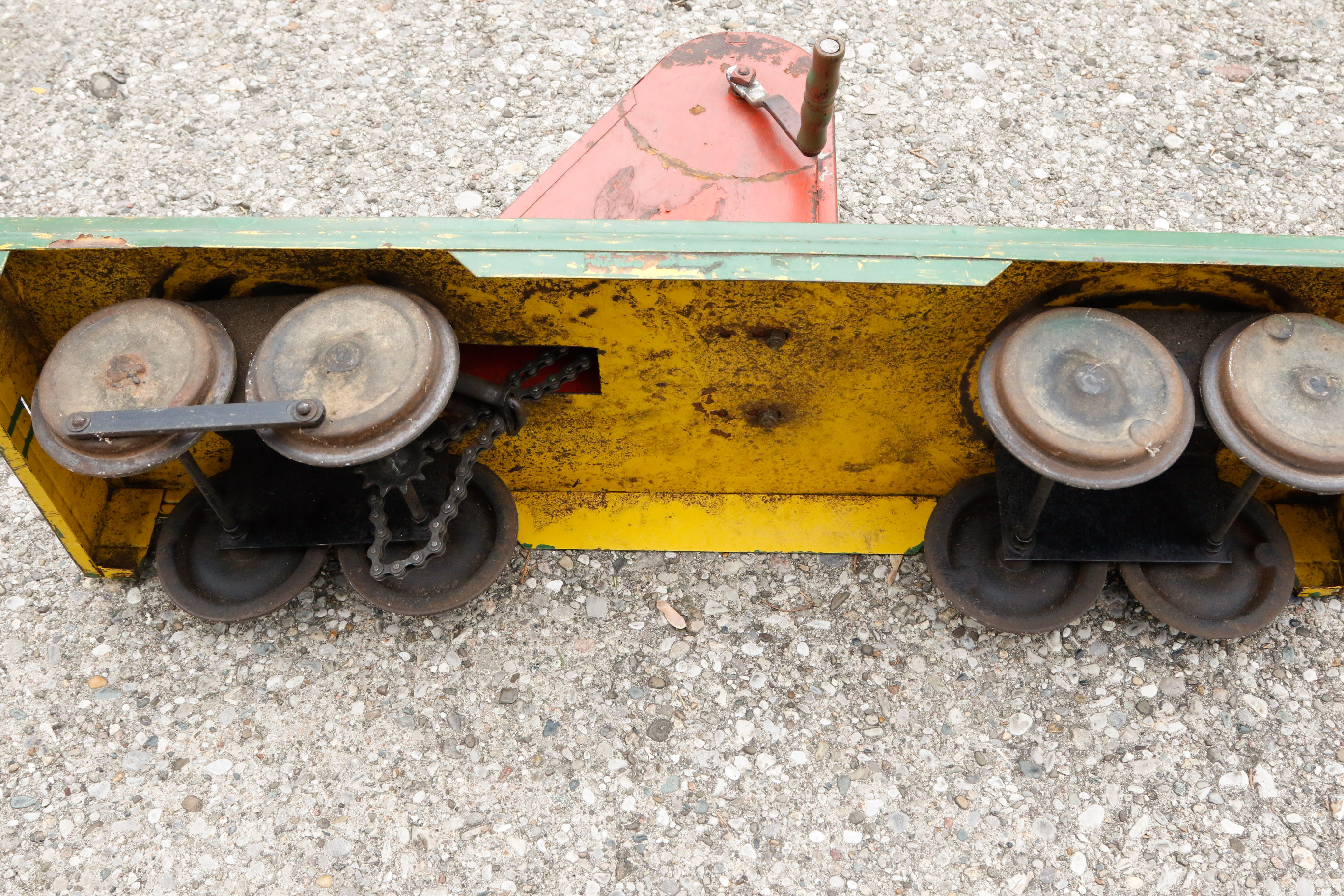 Doepke Yardbird Train and Tracks