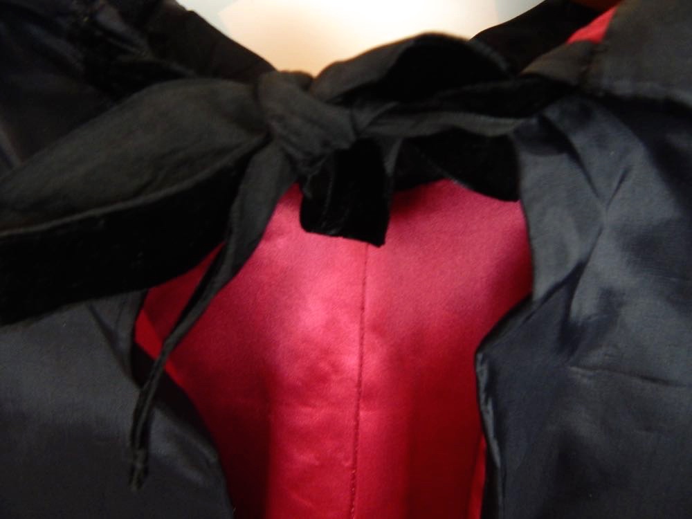 Woman's "Opera" Cloak