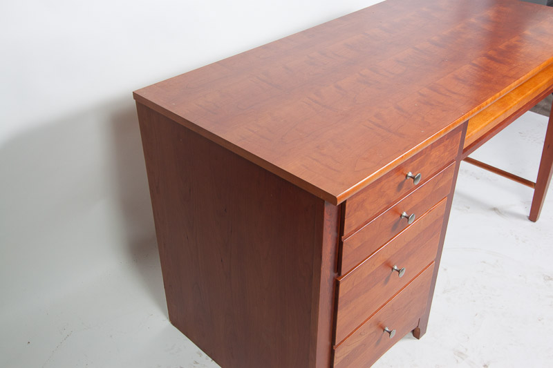 Stanley Furniture Co. Computer Desk