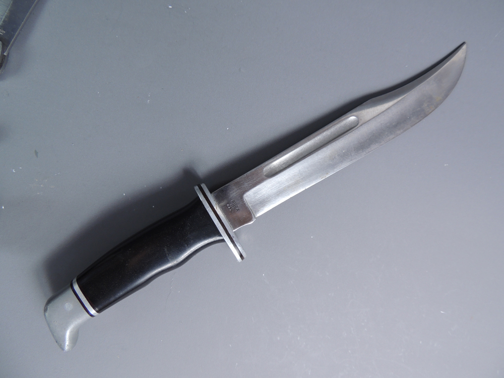 VIntage Buck 120 Fixed Blade and Knife Collection