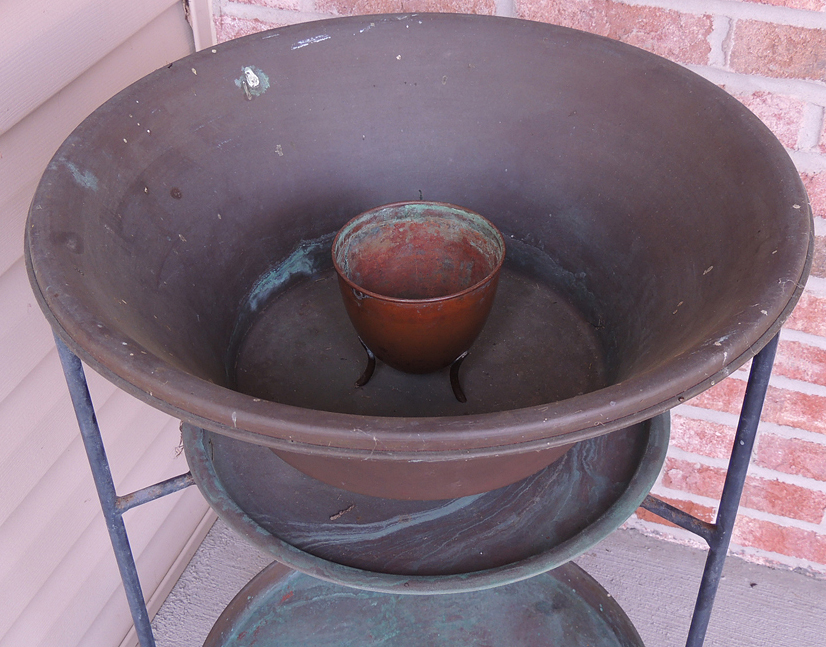 Copper Patio Beverage Party Tub in Iron Rack