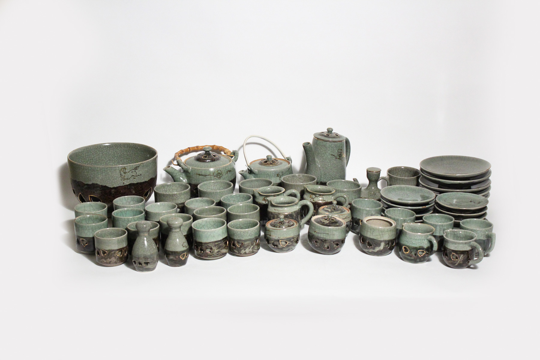 Large Japanese Somayaki Soma-Ware Set