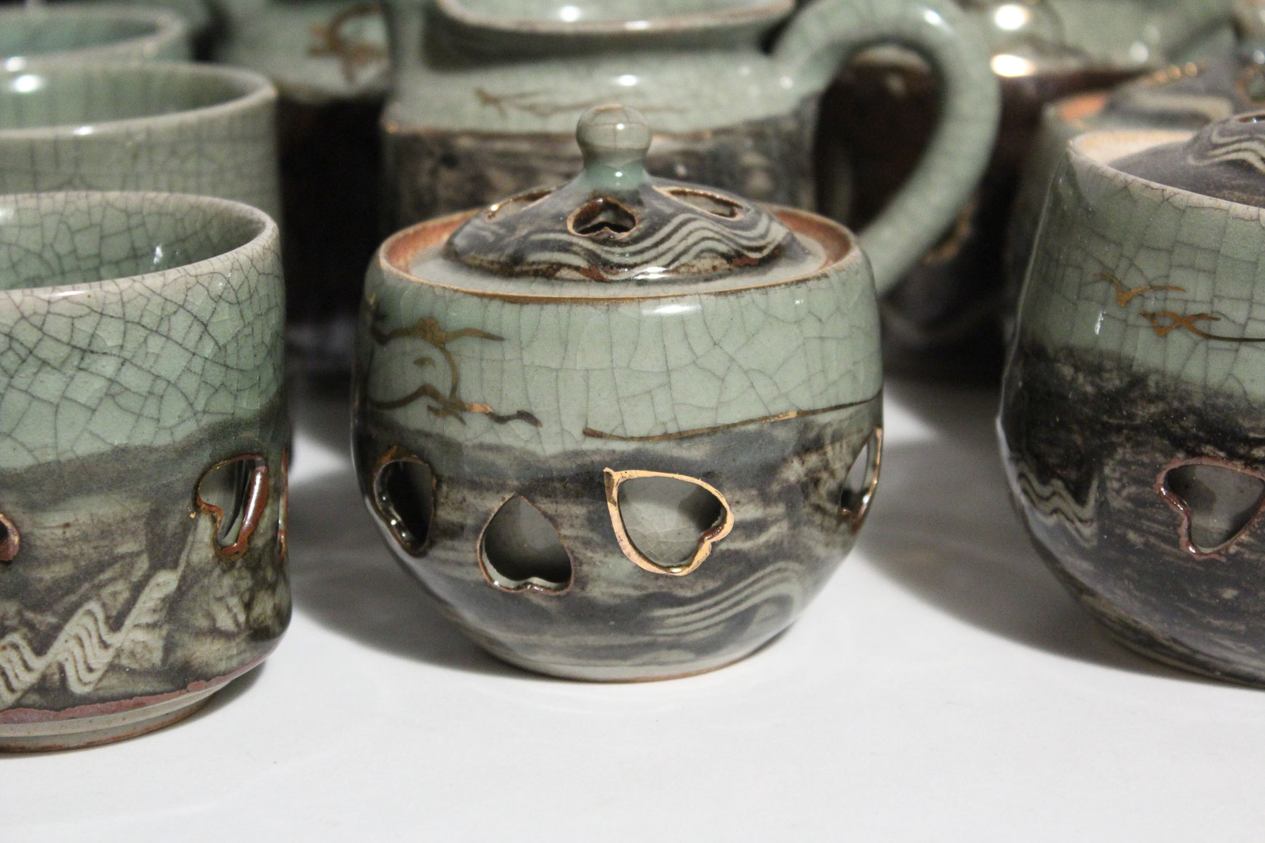 Large Japanese Somayaki Soma-Ware Set