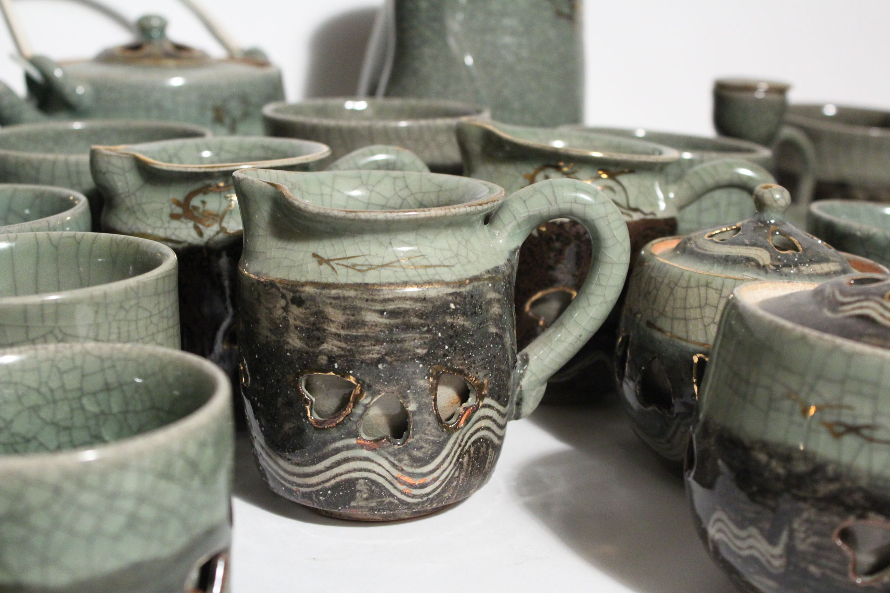 Large Japanese Somayaki Soma-Ware Set