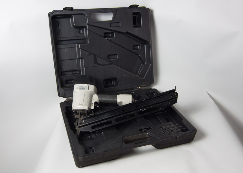 Porter Cable Pneumatic Nail Gun