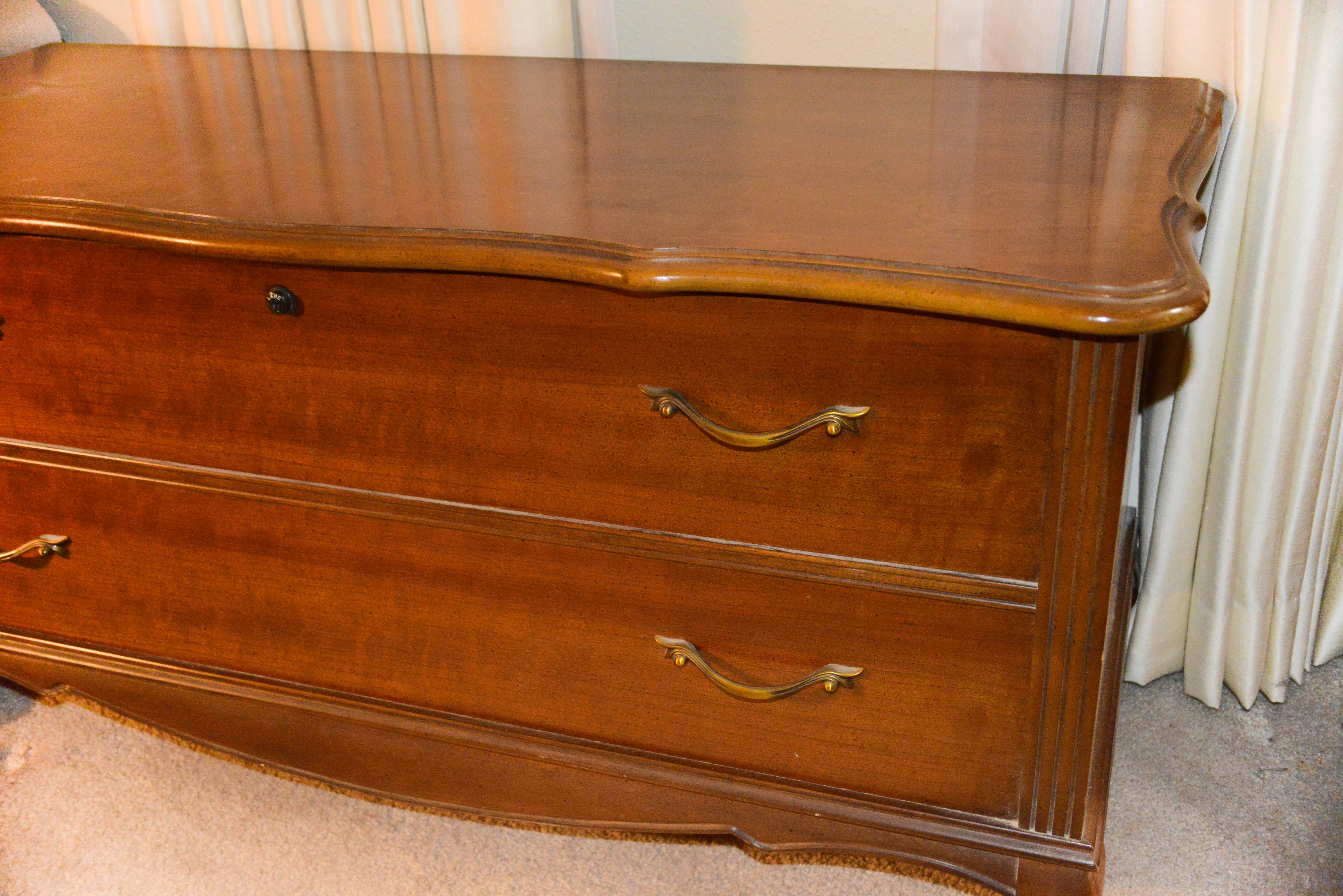 Vintage 1960s Lane Cedar Chest