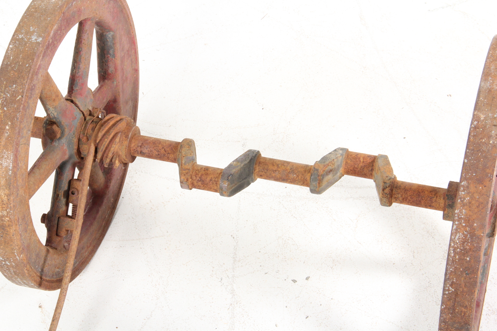 Semi-Antique Wheel Axel