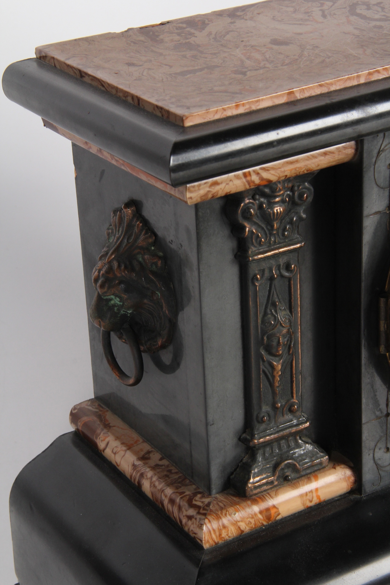 Early Seth Thomas Adamantine Eight-Day Mental Clock